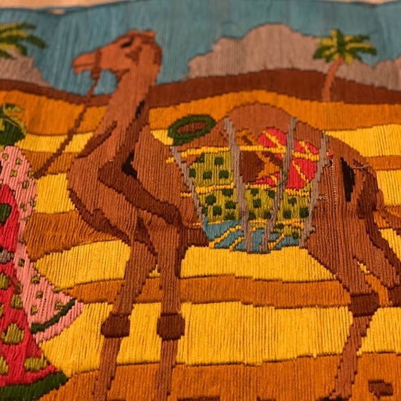 Hand embroidered painting - Picture 4 of 4